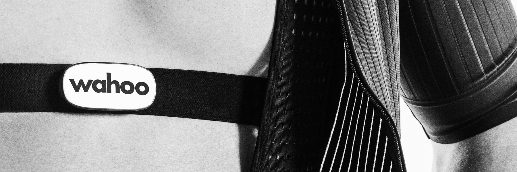 Heart Rate Monitors: Armband + Chest Strap | Wahoo Fitness Japan